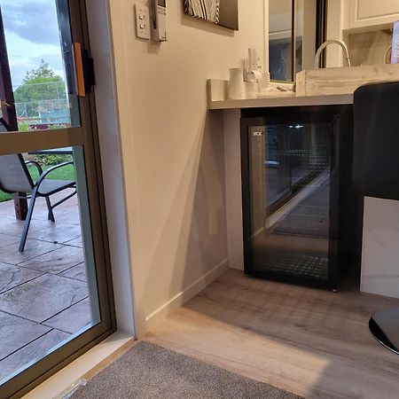 Dewdrop Cottage Хейстингс Екстериор снимка